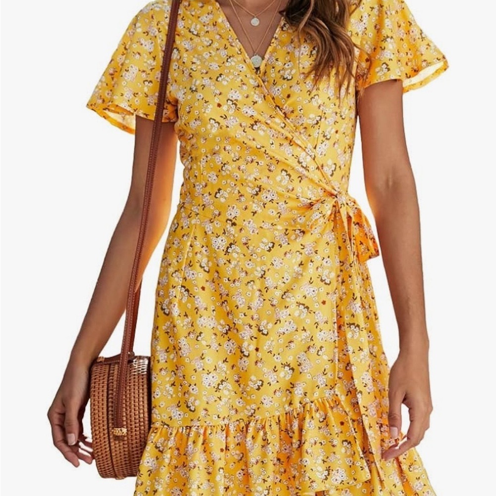 NWT Floral Yellow Wrap Dress size S